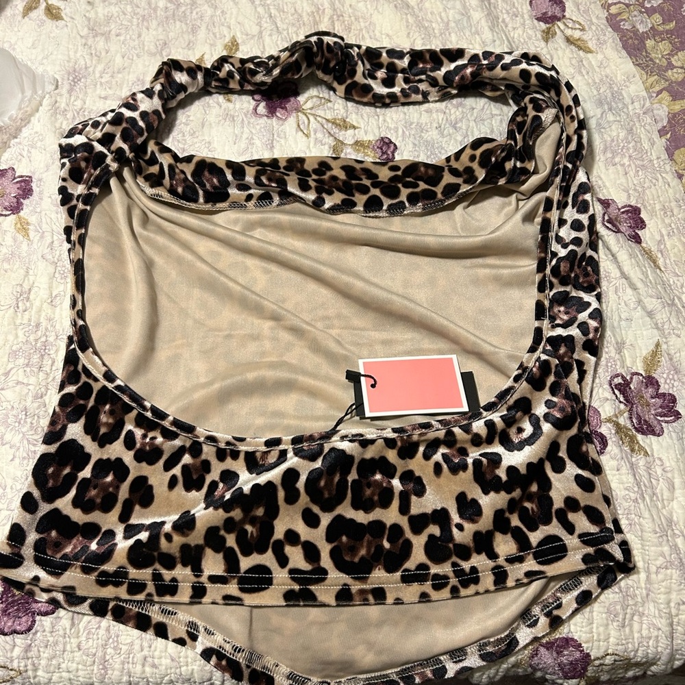 Leopard Print Halter Top - Picture 2 of 3